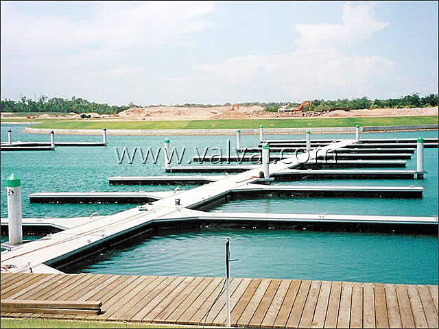 floating dock